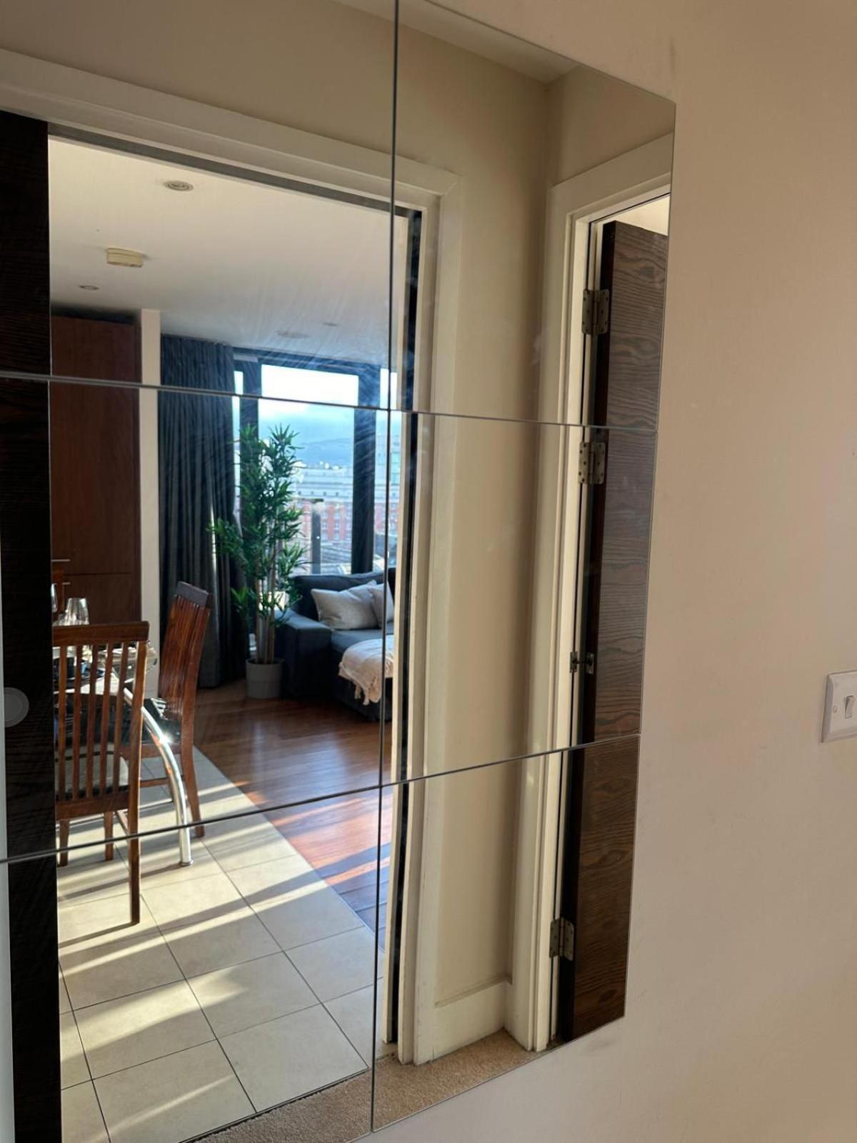 Appartement Custom House Square Penthouse